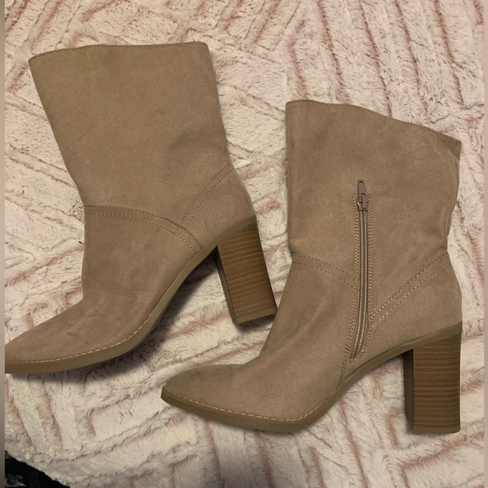 Heels Boots Size 9